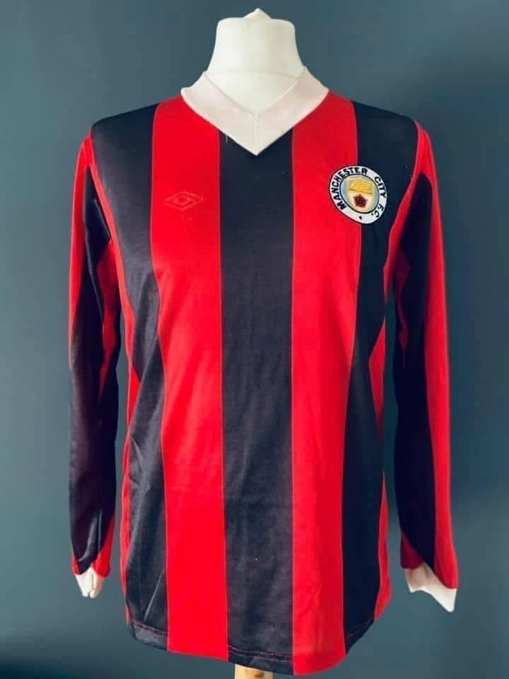 Bobby McDonald First Divison 1981/82 Match-Worn Shirt
