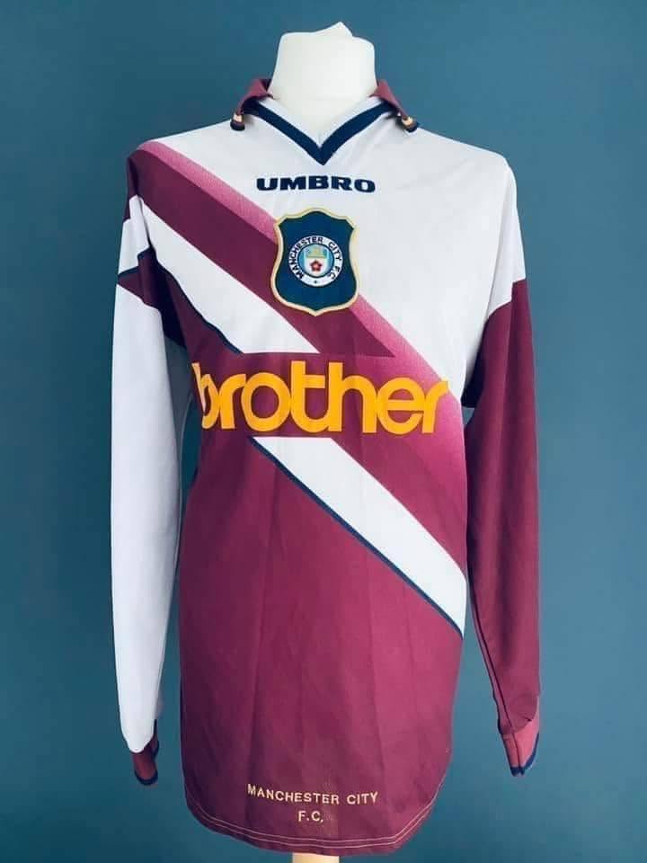 1996/97 Nationwide League Division One Nicky Summerbee match worn shirt.