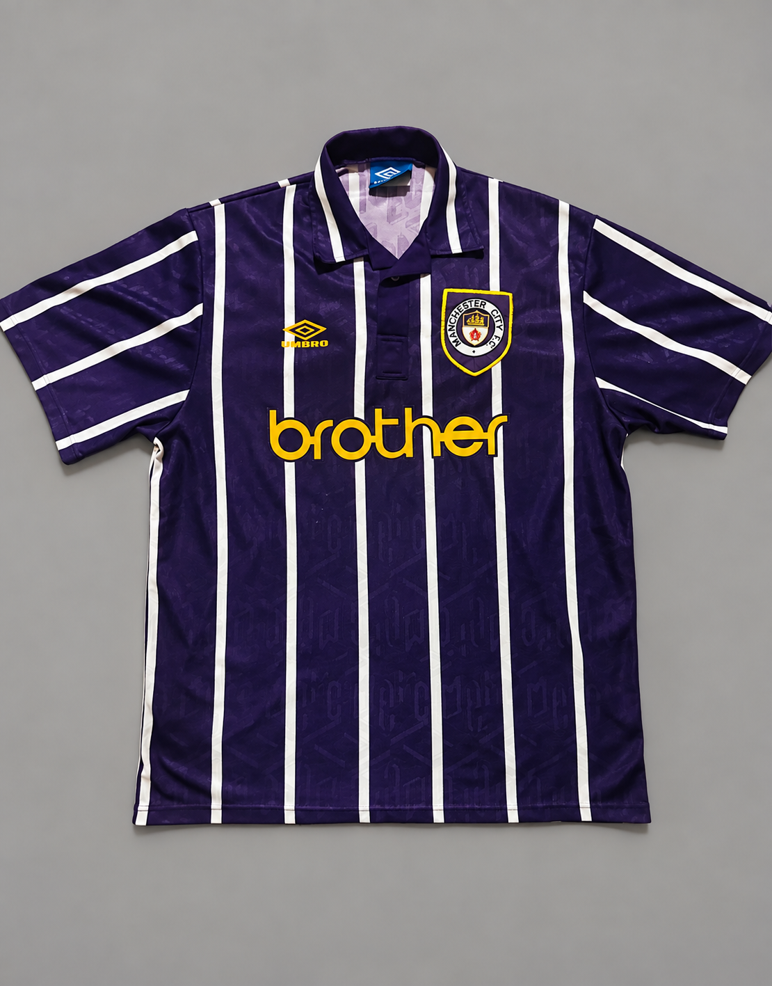 1992–94 Manchester City Original Umbro Away Shirt – Quinn #9 – XL