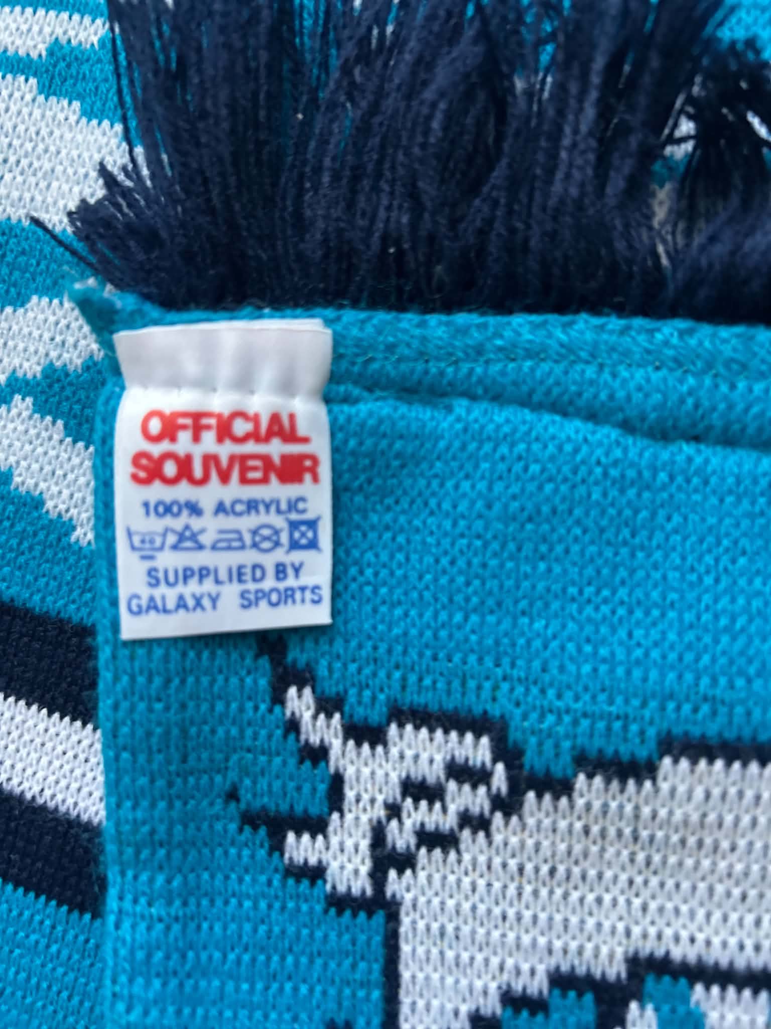 1998/99 Joe Royle’s Blue and White Army Matchday Scarf – Official Club Merchandise - Image 3