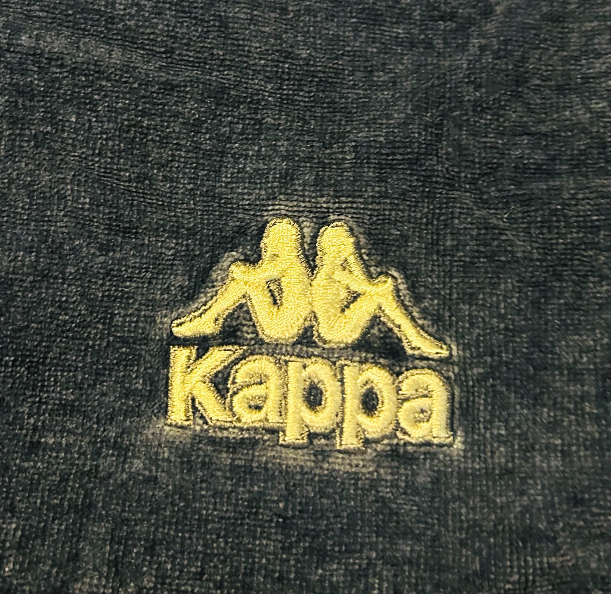 1987–89 Original Player-Issued Kappa Training Towel – Squad Number 15 - Image 2